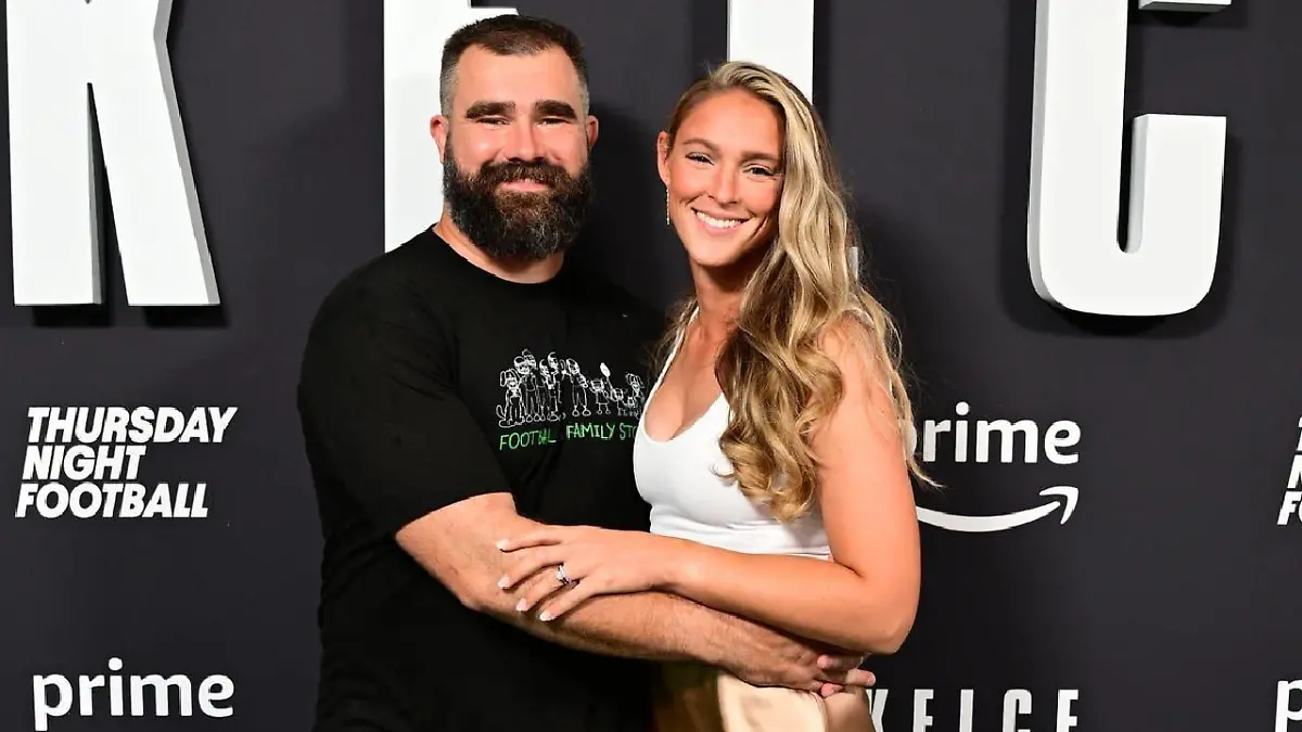 Jason Kelce y su esposa